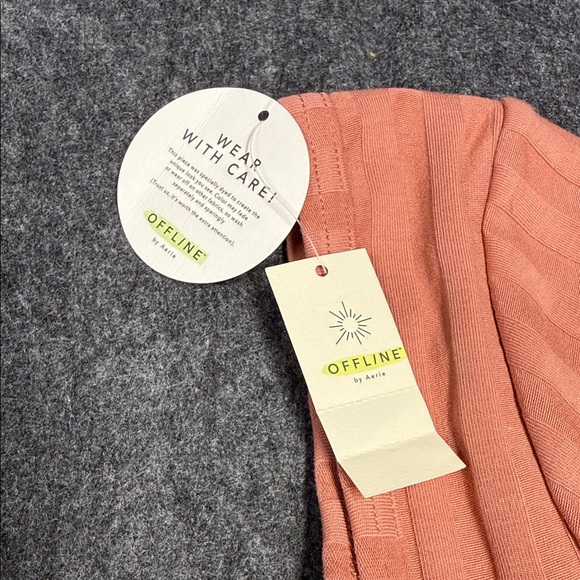 Offline Stylish Coral Ribbed Crop Top - Picture 2 of 7